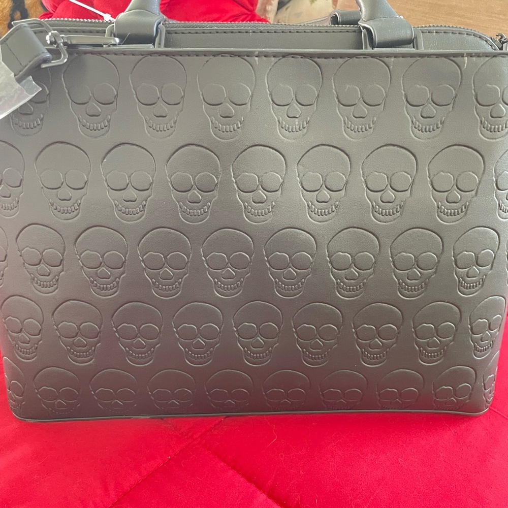 Large Betsey Johnson Charcoal Skull Embossed Bag with Red Plaid Scarf - Picture 6 of 11